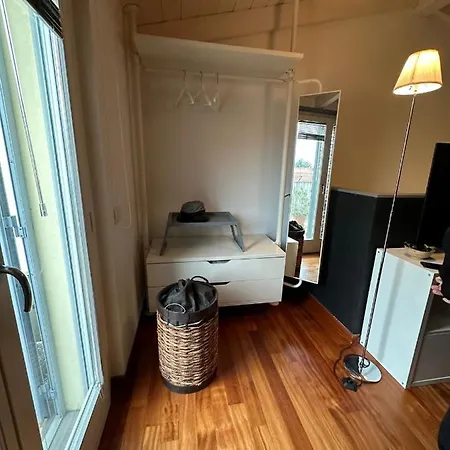 In Attico, Con Posto Auto Privato アパート *