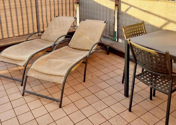 In Attico, Con Posto Auto Privato Apartment *