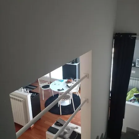 Apartment In Attico, Con Posto Auto Privato Florenz